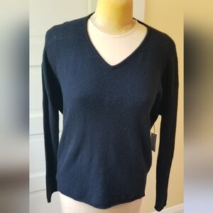 NWT Velvet Cashmere Black sweater with Lace on Back Yoke Size XL